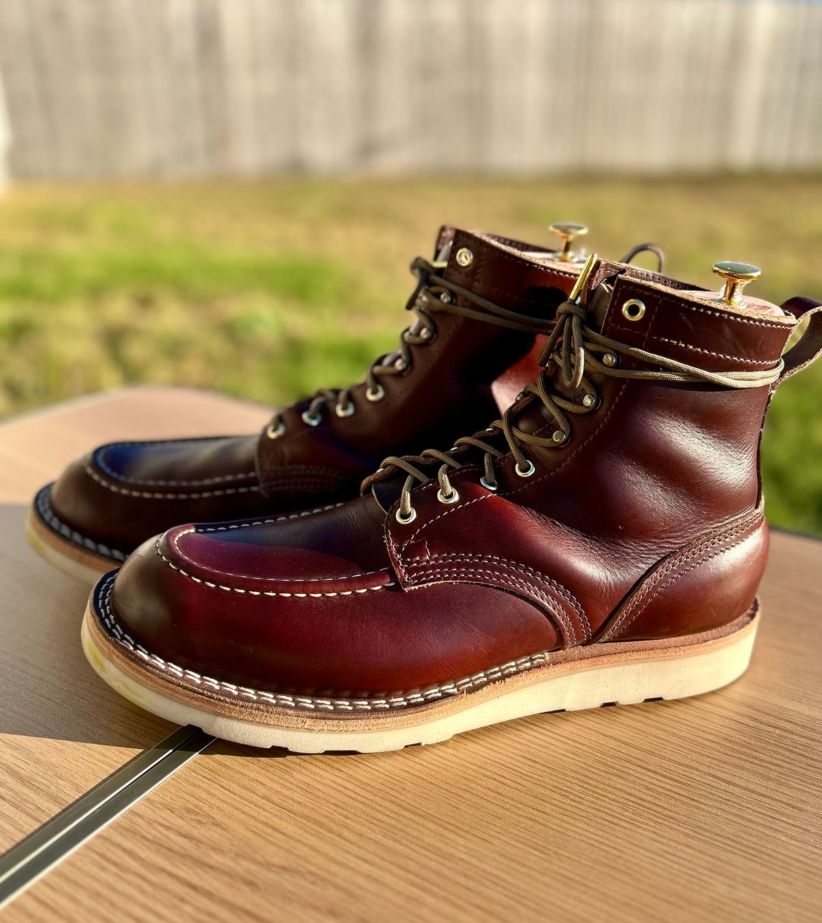 Photo by BigandTall_Times on November 3, 2025 of the Nicks Moc Toe in Horween Shackelton  Brown.