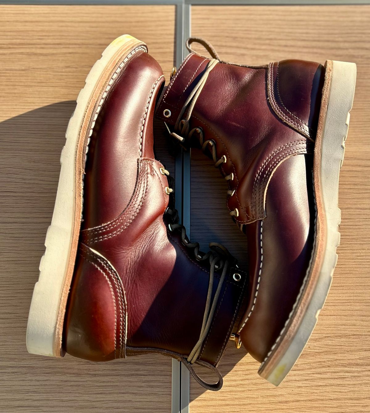 Photo by BigandTall_Times on November 3, 2025 of the Nicks Moc Toe in Horween Shackelton  Brown.