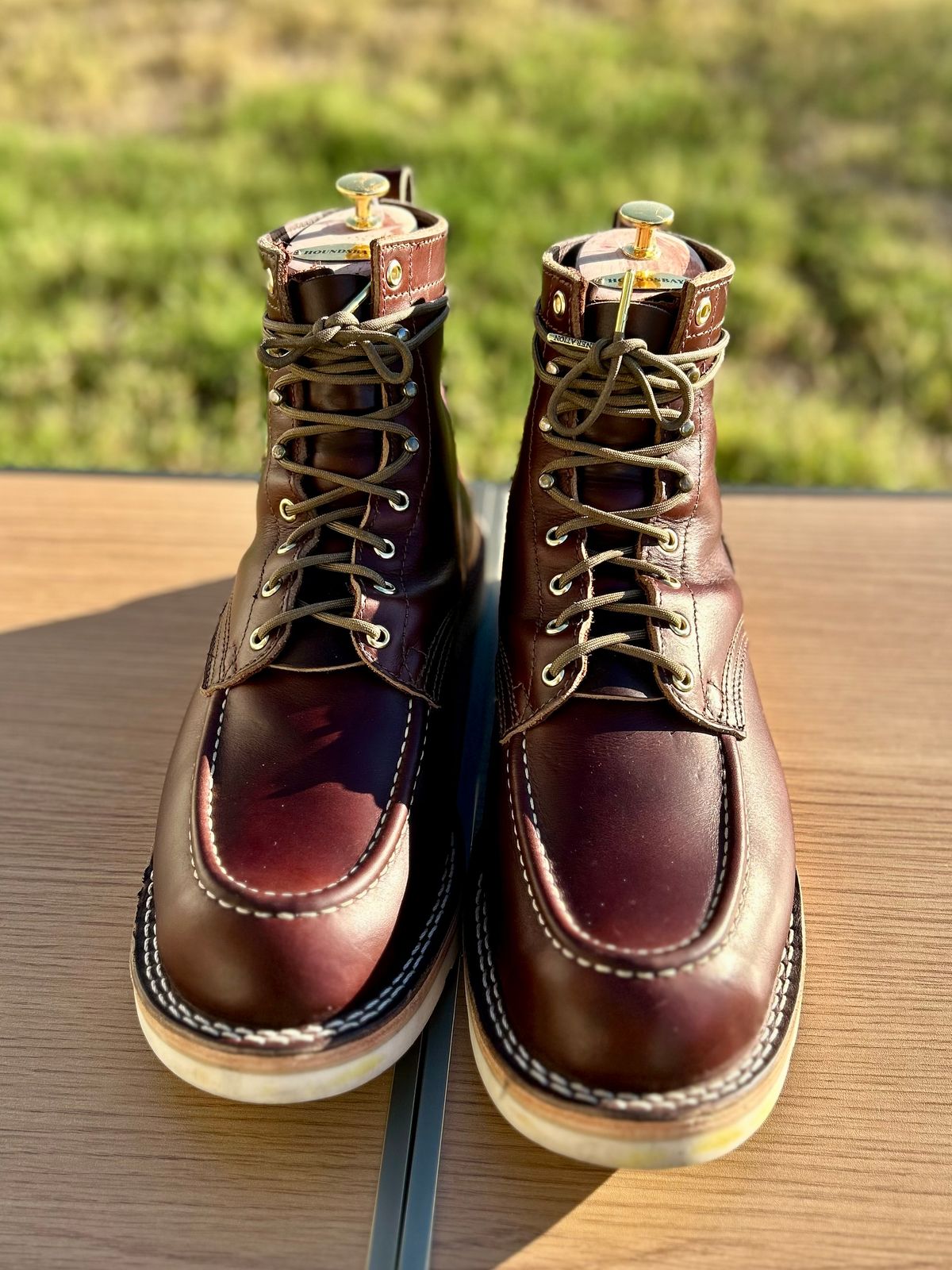 Photo by BigandTall_Times on November 3, 2025 of the Nicks Moc Toe in Horween Shackelton  Brown.