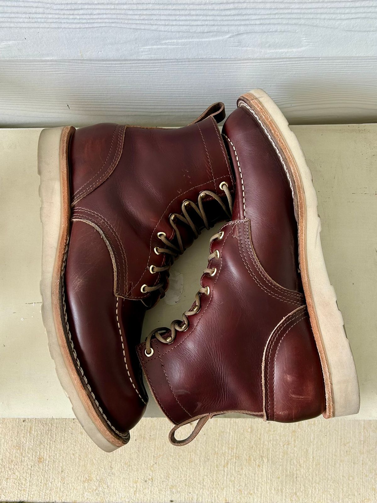 Photo by BigandTall_Times on December 4, 2025 of the Nicks Moc Toe in Horween Shackelton  Brown.