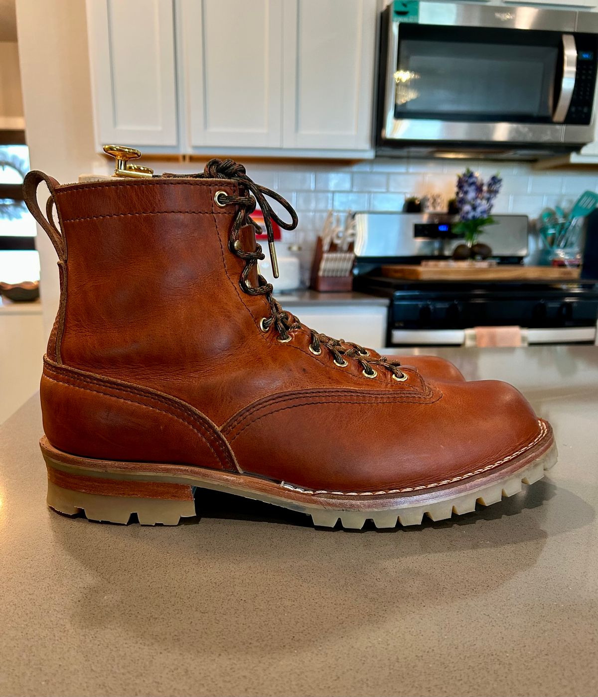 Photo by BigandTall_Times on April 6, 2026 of the Nicks MTO in Horween English Tan Dublin.