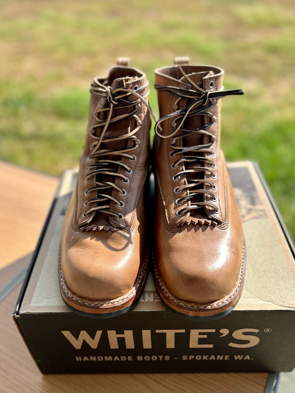 Photo by BigandTall_Times on October 1, 2025 of the White's 350 Cutter in Horween Natural Chromexcel.