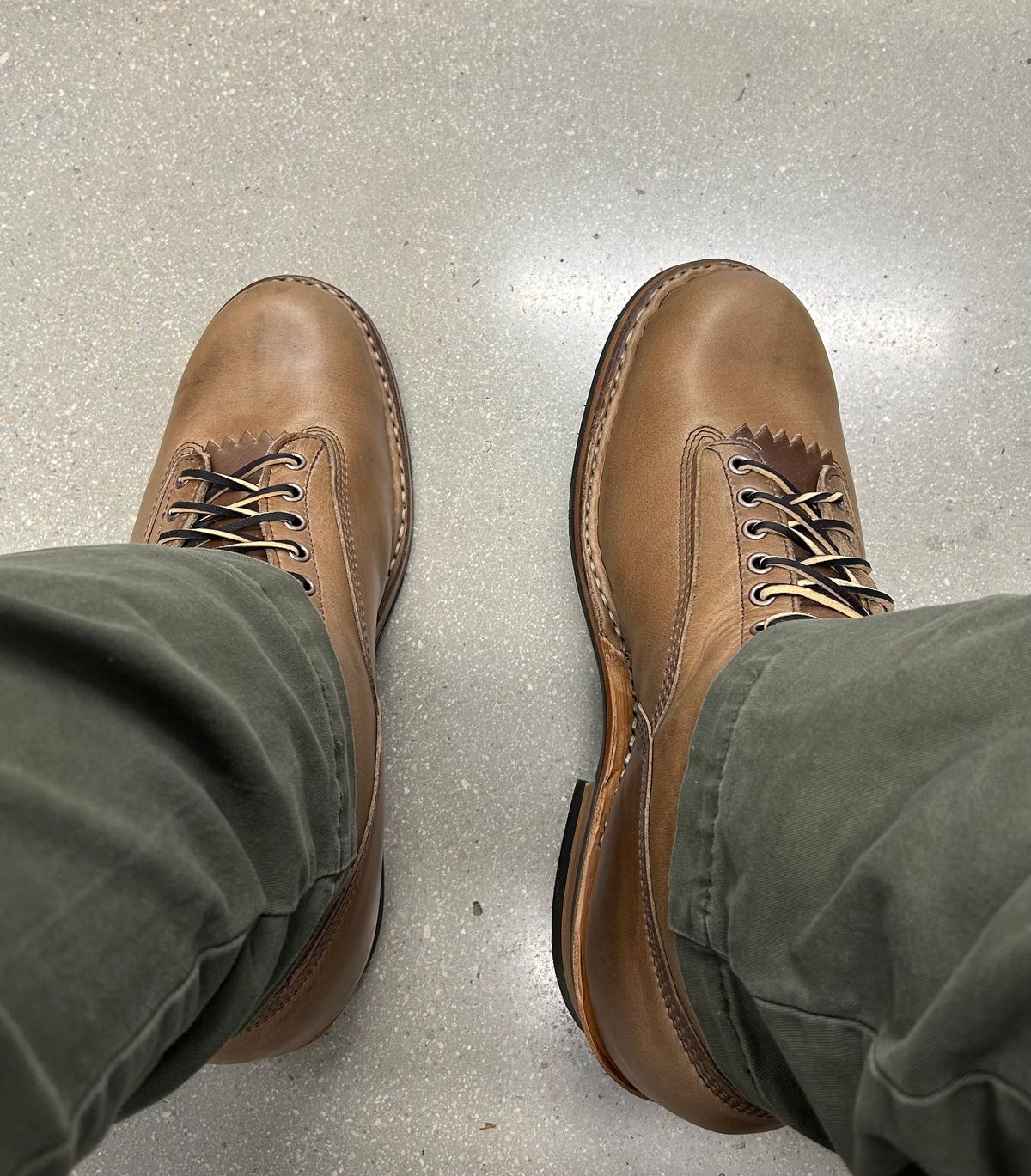 Photo by BigandTall_Times on August 25, 2025 of the White's 350 Cutter in Horween Natural Chromexcel.