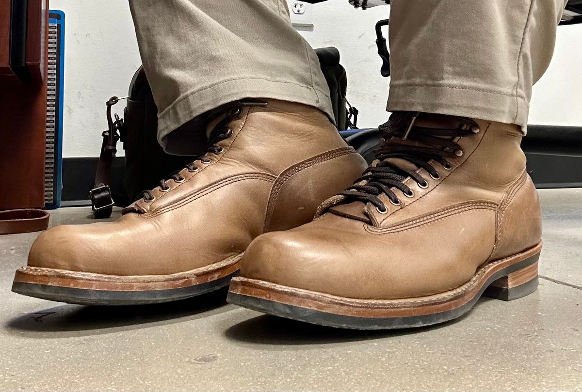 Photo by BigandTall_Times on December 18, 2025 of the White's 350 Cutter in Horween Natural Chromexcel.