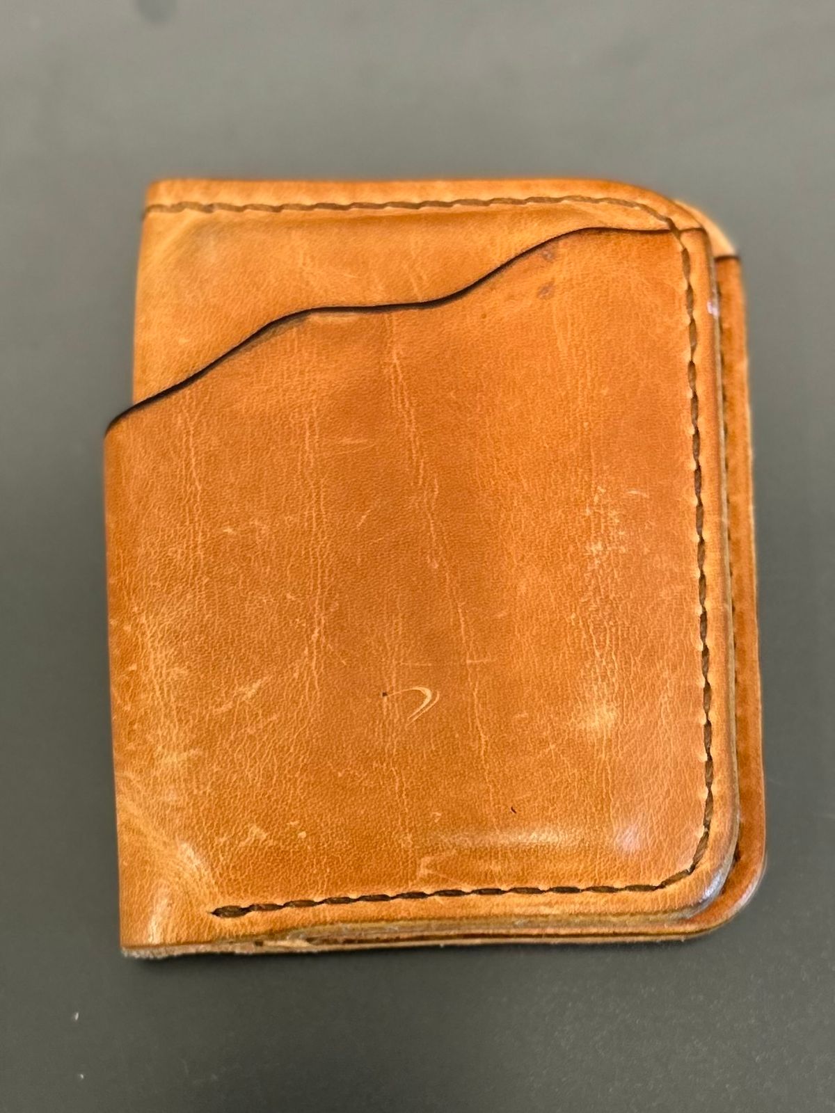 Photo by BigandTall_Times on December 5, 2025 of the Greenleaf Leather Artie in Horween Light Natural Dublin.