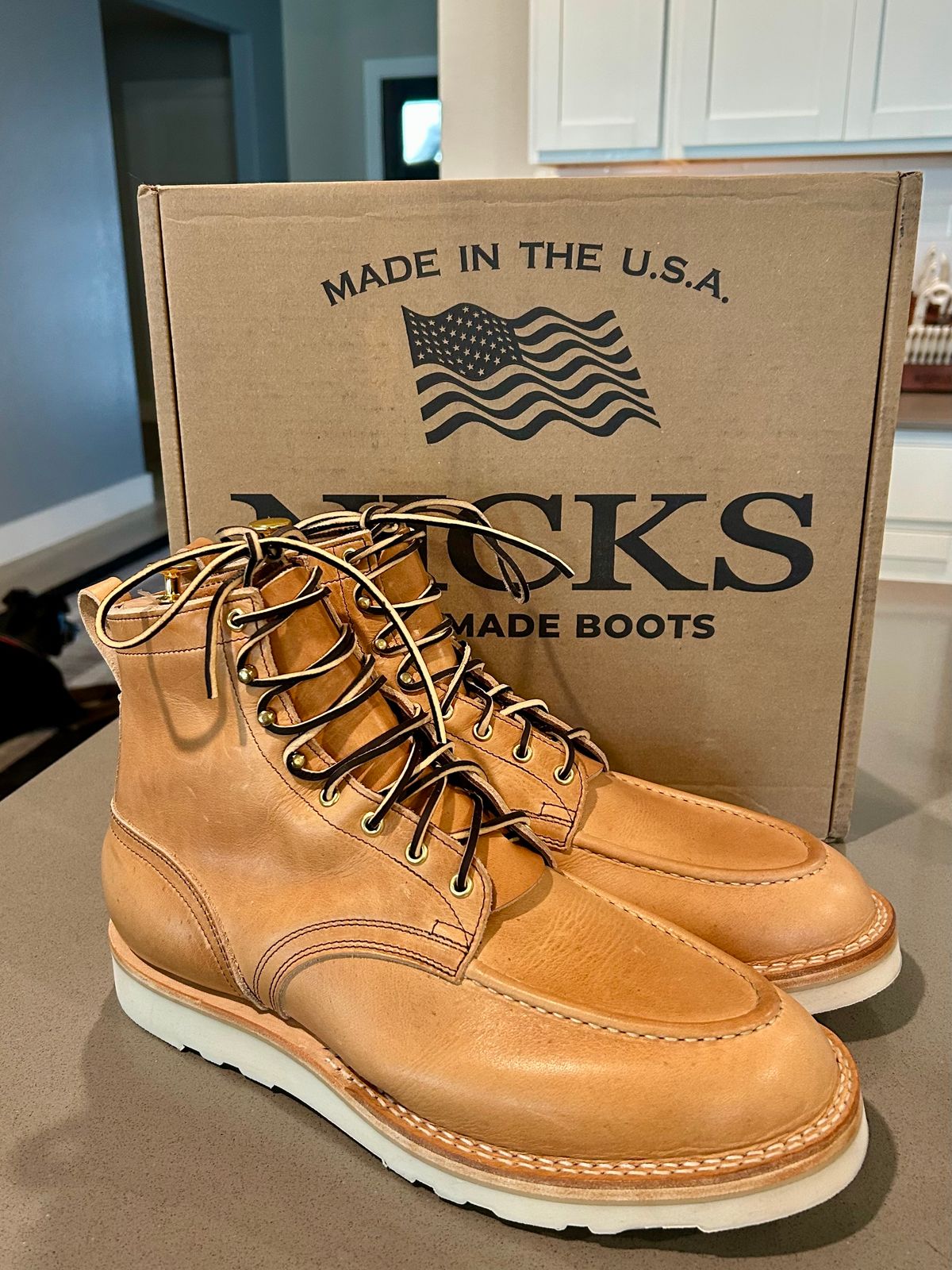 Photo by BigandTall_Times on March 20, 2026 of the Nicks Moc Toe in Horween Light Natural Dublin.