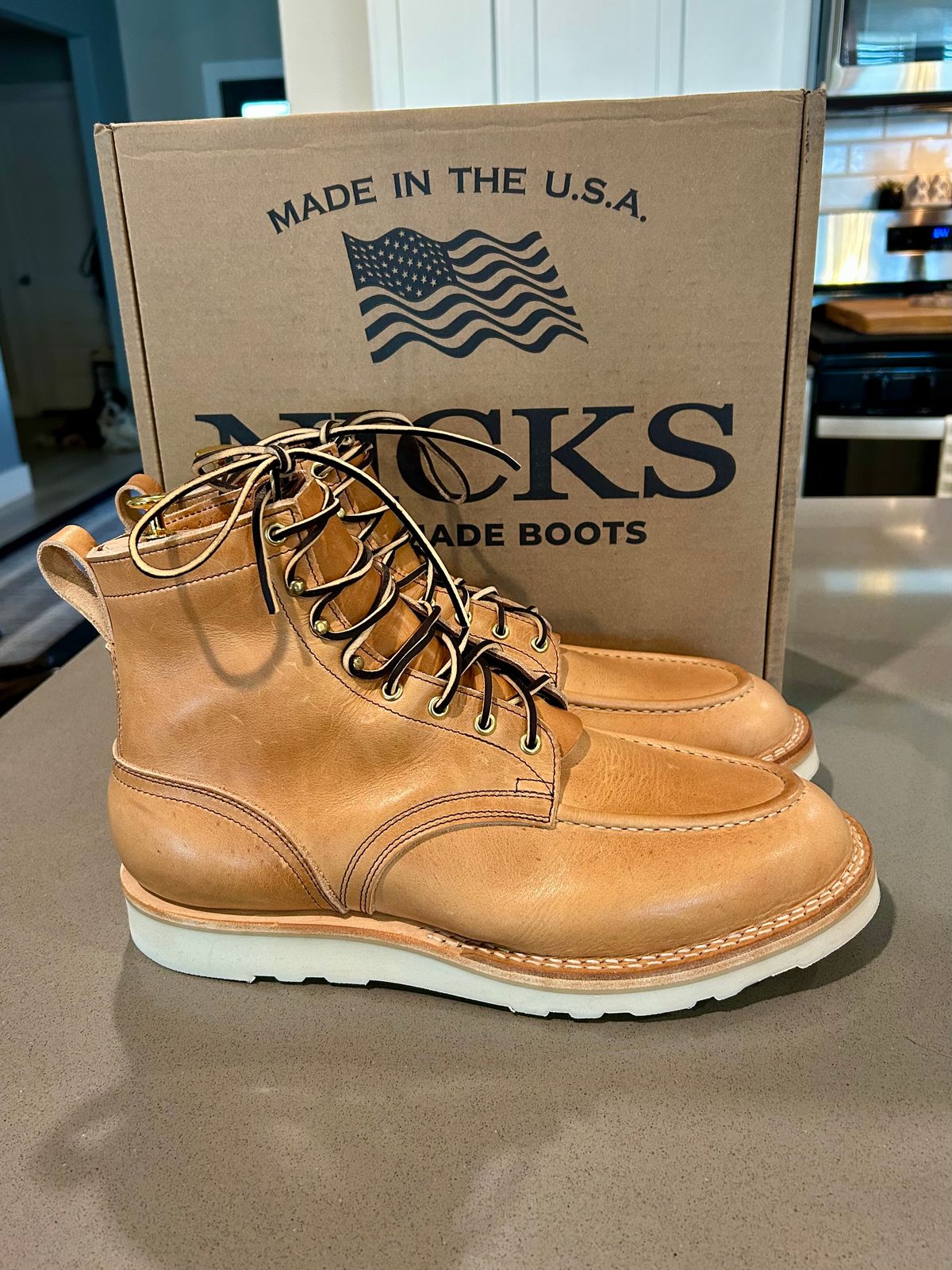 Photo by BigandTall_Times on March 20, 2026 of the Nicks Moc Toe in Horween Light Natural Dublin.