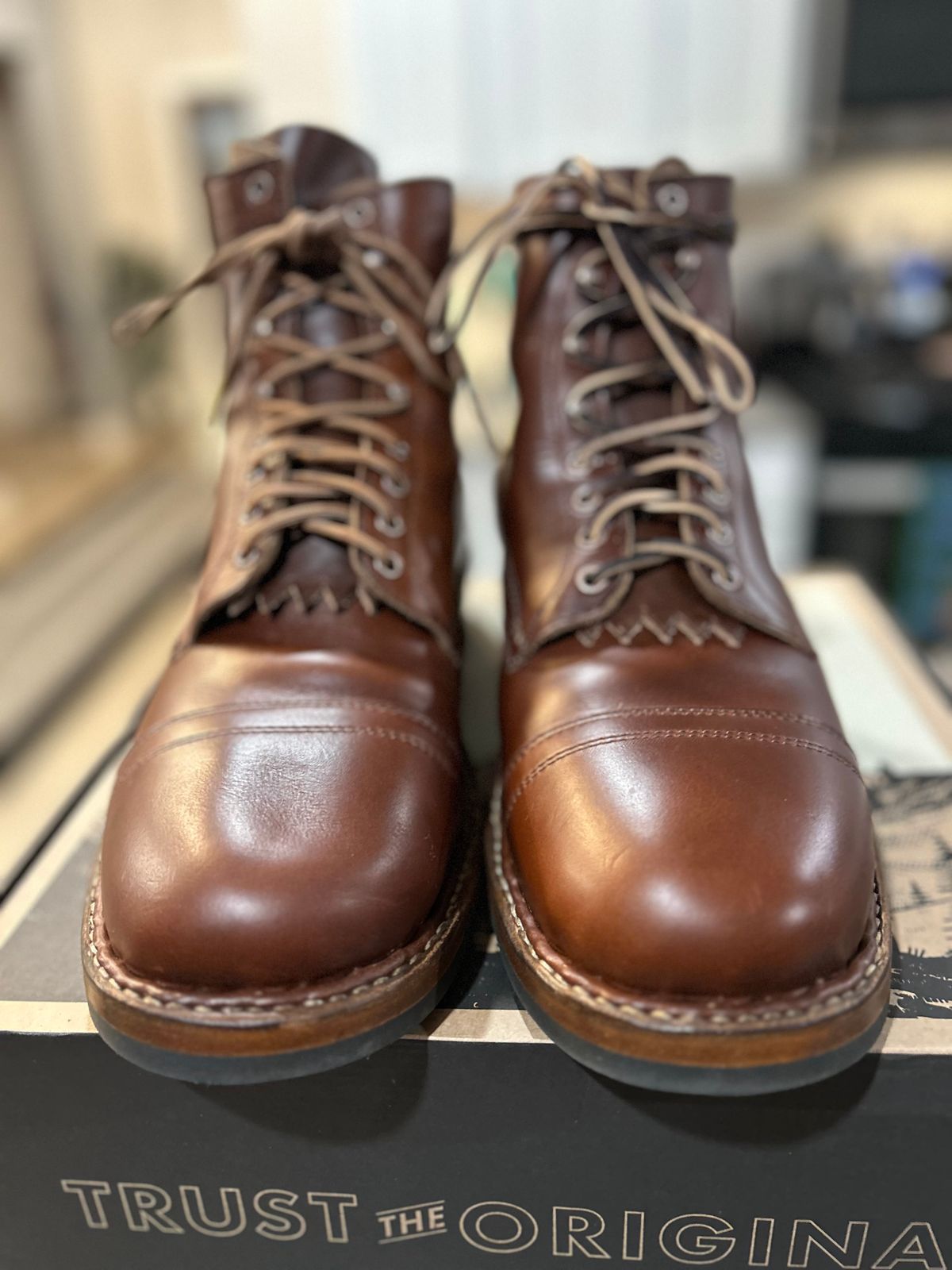 Photo by JRod7101 on July 17, 2025 of the White's Original 350 Cruiser Cap Toe in Horween British Tan Chromexcel.