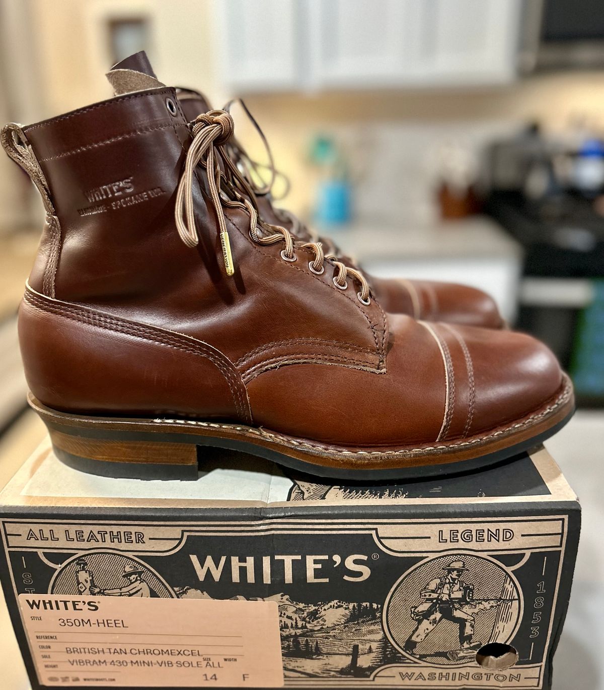 Photo by JRod7101 on July 17, 2025 of the White's Original 350 Cruiser Cap Toe in Horween British Tan Chromexcel.