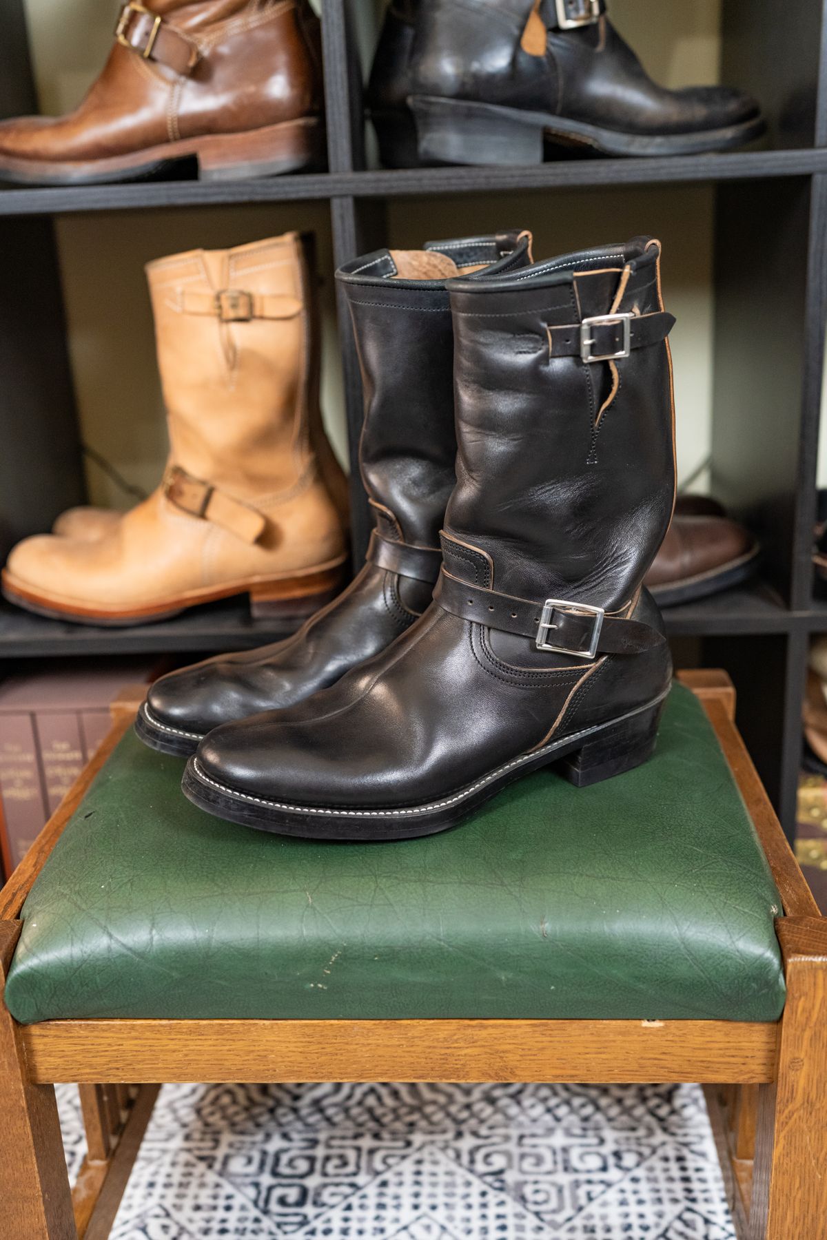 Photo by almostvintagestyle on April 7, 2025 of the Unsung U 22-2 Engineer Boot in Maryam Black Horsehide.