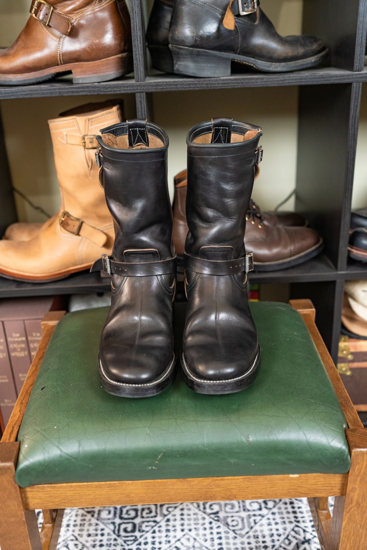 Photo by almostvintagestyle on April 7, 2025 of the Unsung U 22-2 Engineer Boot in Maryam Black Horsehide.