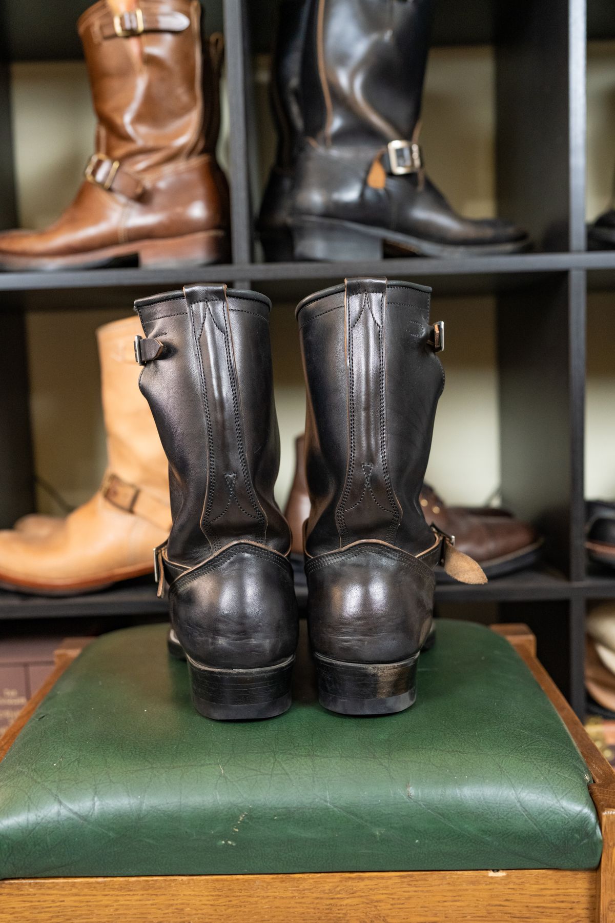 Photo by almostvintagestyle on April 7, 2025 of the Unsung U 22-2 Engineer Boot in Maryam Black Horsehide.