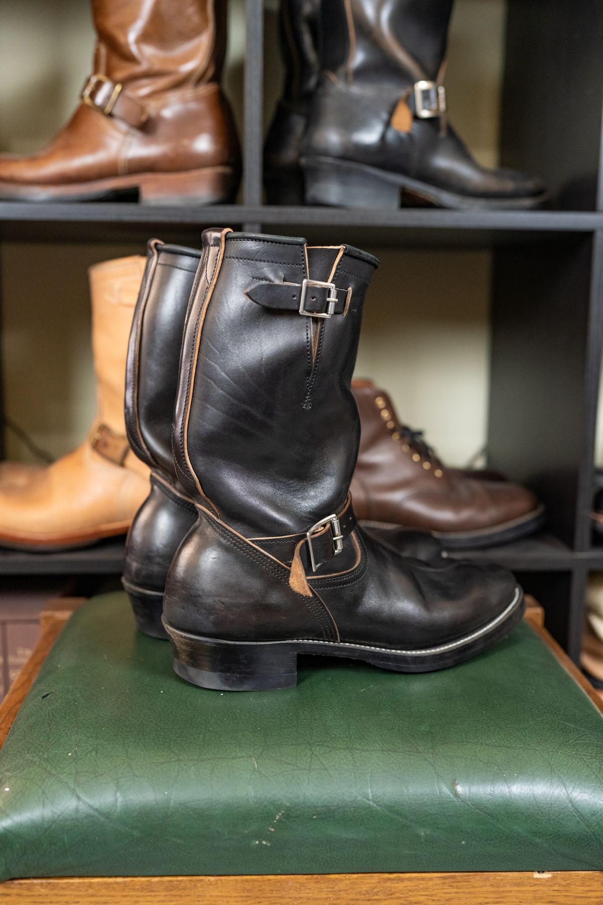 Photo by almostvintagestyle on April 7, 2025 of the Unsung U 22-2 Engineer Boot in Maryam Black Horsehide.