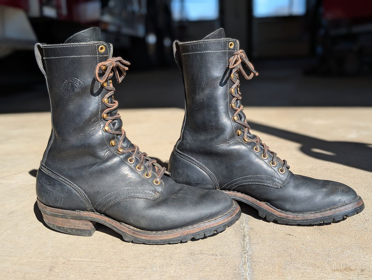 Photo by Genghis_Khant on February 13, 2026 of the White's Hathorn Explorer in Seidel Black Oil Tan.