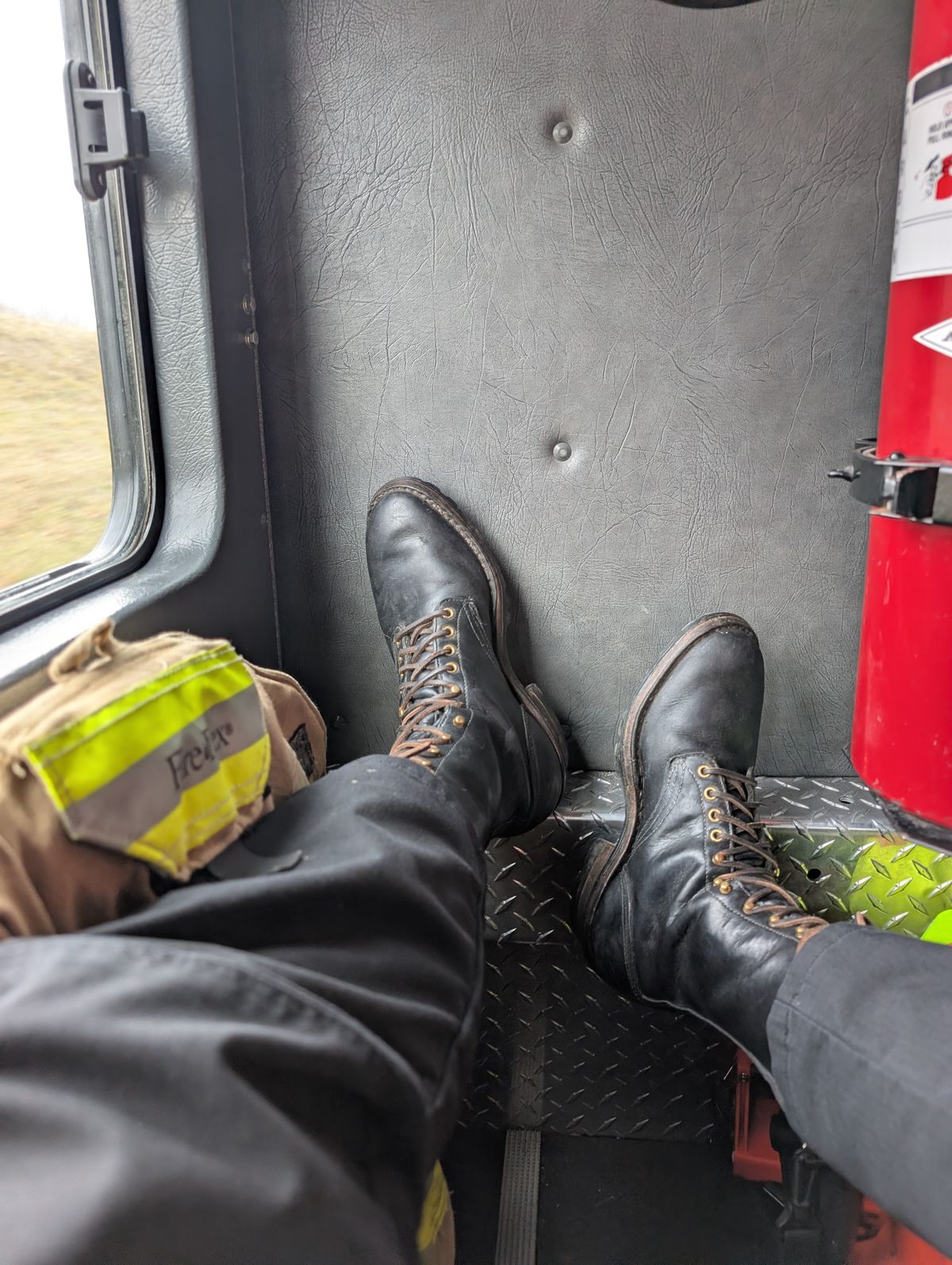 Photo by Genghis_Khant on February 19, 2026 of the White's Hathorn Explorer in Seidel Black Oil Tan.