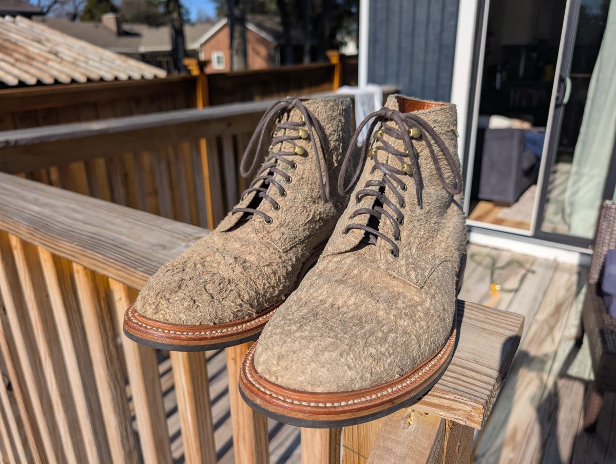 Photo by Genghis_Khant on November 26, 2025 of the Grant Stone Edward Boot in C.F. Stead Milkshake Rough Mohawk Suede.