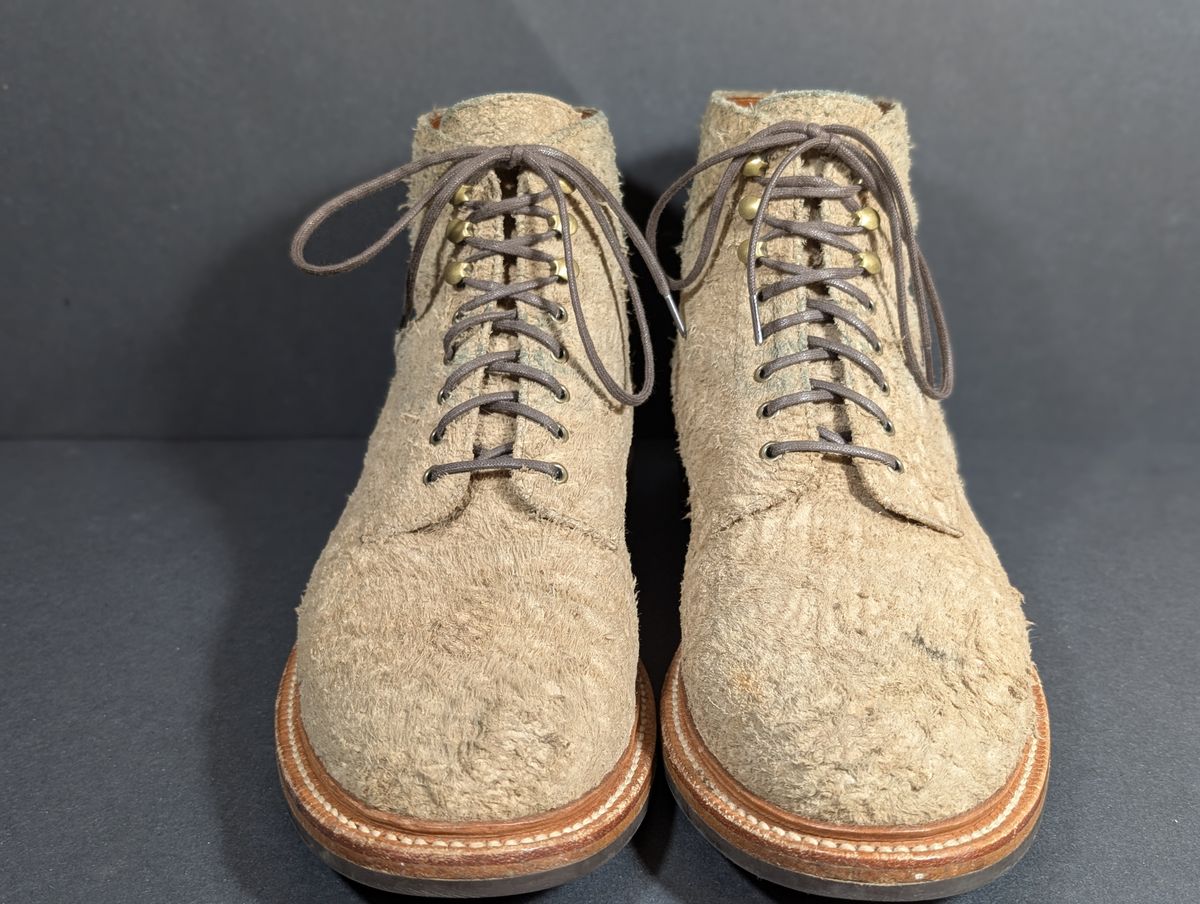 Photo by Genghis_Khant on February 3, 2026 of the Grant Stone Edward Boot in C.F. Stead Milkshake Rough Mohawk Suede.