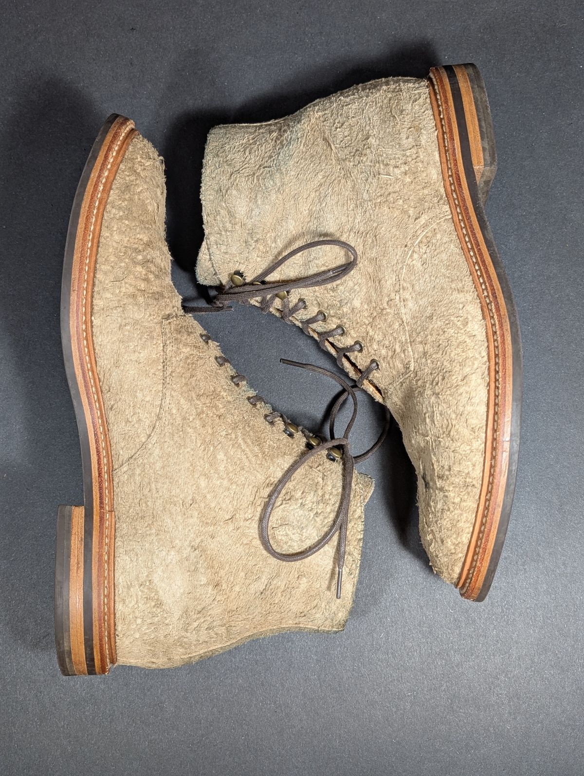Photo by Genghis_Khant on February 4, 2026 of the Grant Stone Edward Boot in C.F. Stead Milkshake Rough Mohawk Suede.