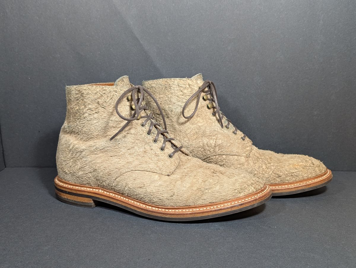 Photo by Genghis_Khant on February 4, 2026 of the Grant Stone Edward Boot in C.F. Stead Milkshake Rough Mohawk Suede.