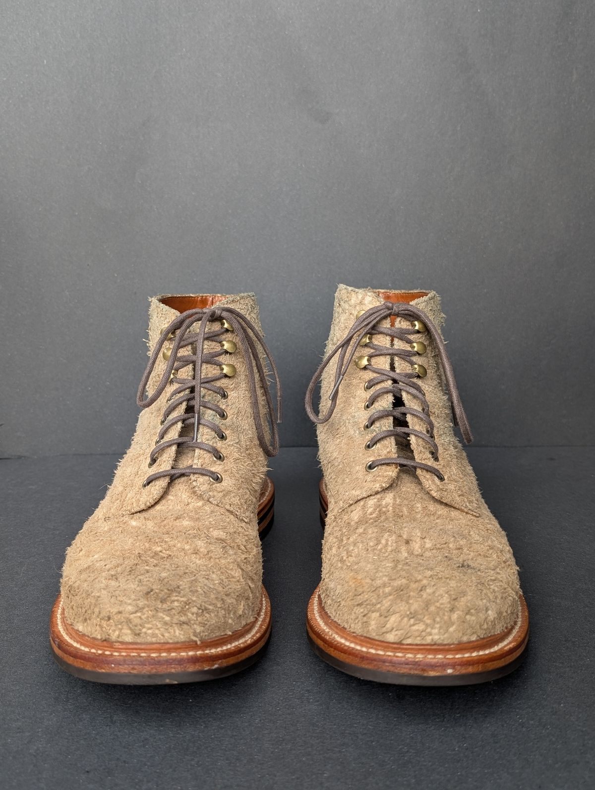 Photo by Genghis_Khant on March 4, 2026 of the Grant Stone Edward Boot in C.F. Stead Milkshake Rough Mohawk Suede.