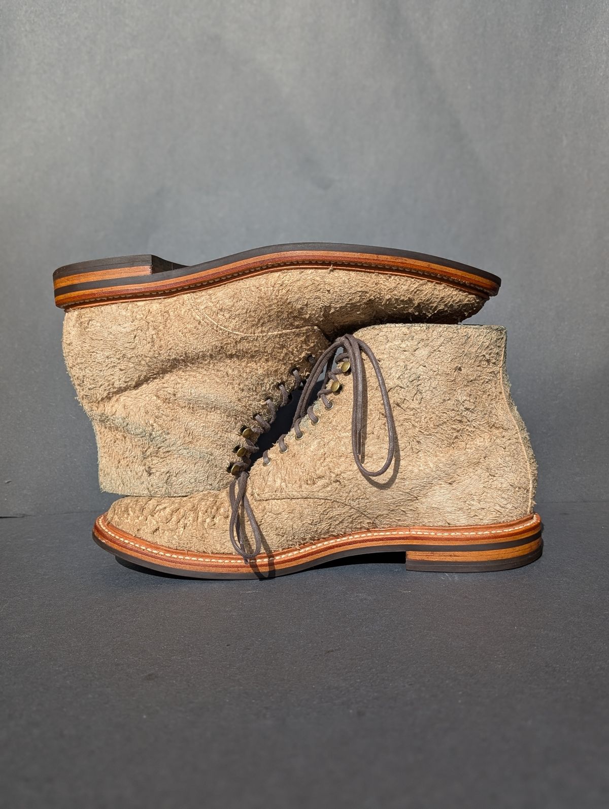 Photo by Genghis_Khant on March 4, 2026 of the Grant Stone Edward Boot in C.F. Stead Milkshake Rough Mohawk Suede.