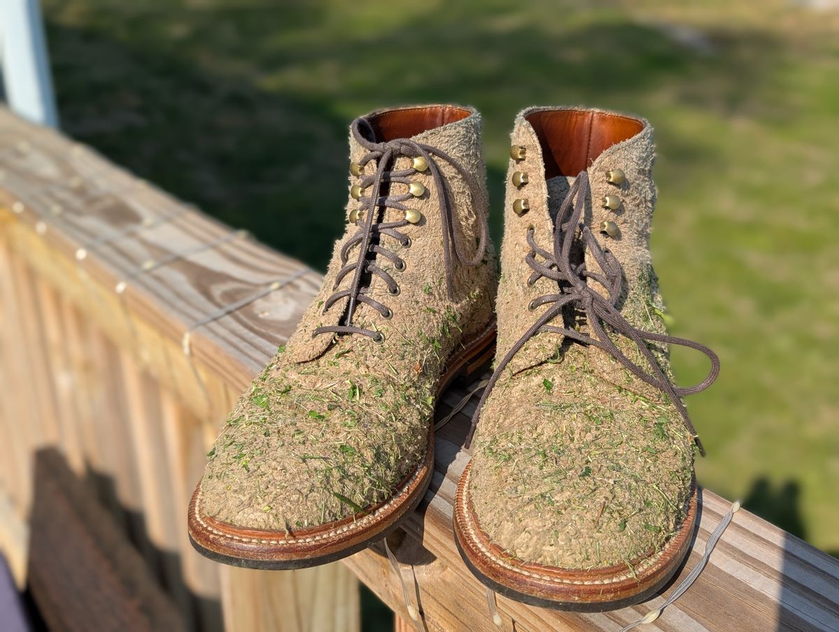 Photo by Genghis_Khant on March 26, 2026 of the Grant Stone Edward Boot in C.F. Stead Milkshake Rough Mohawk Suede.
