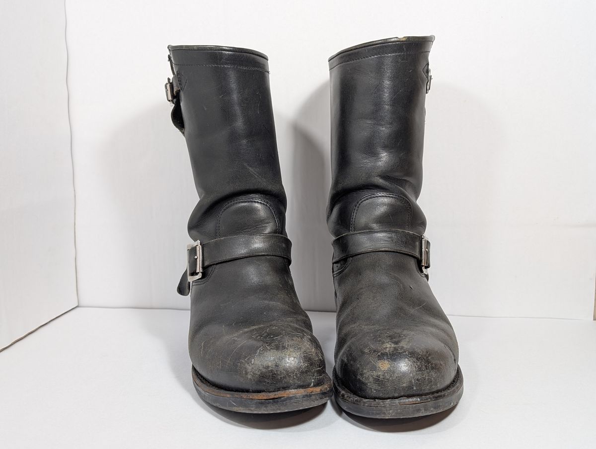 Photo by Genghis_Khant on February 3, 2026 of the Herman Survivor Engineer Boot in Unknown Leather.