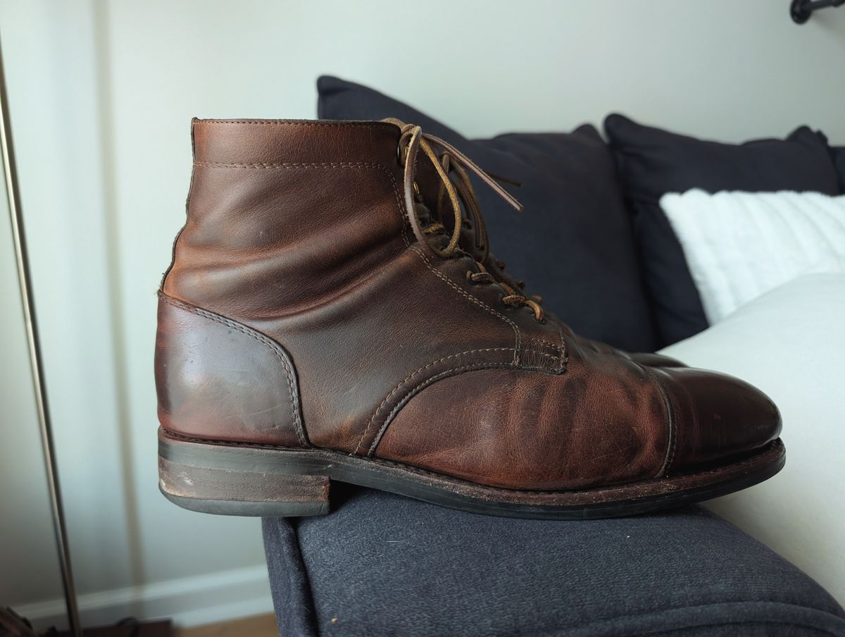Photo by WAndrews on August 18, 2025 of the Wolverine BLVD Cap Toe in Unknown Leather.