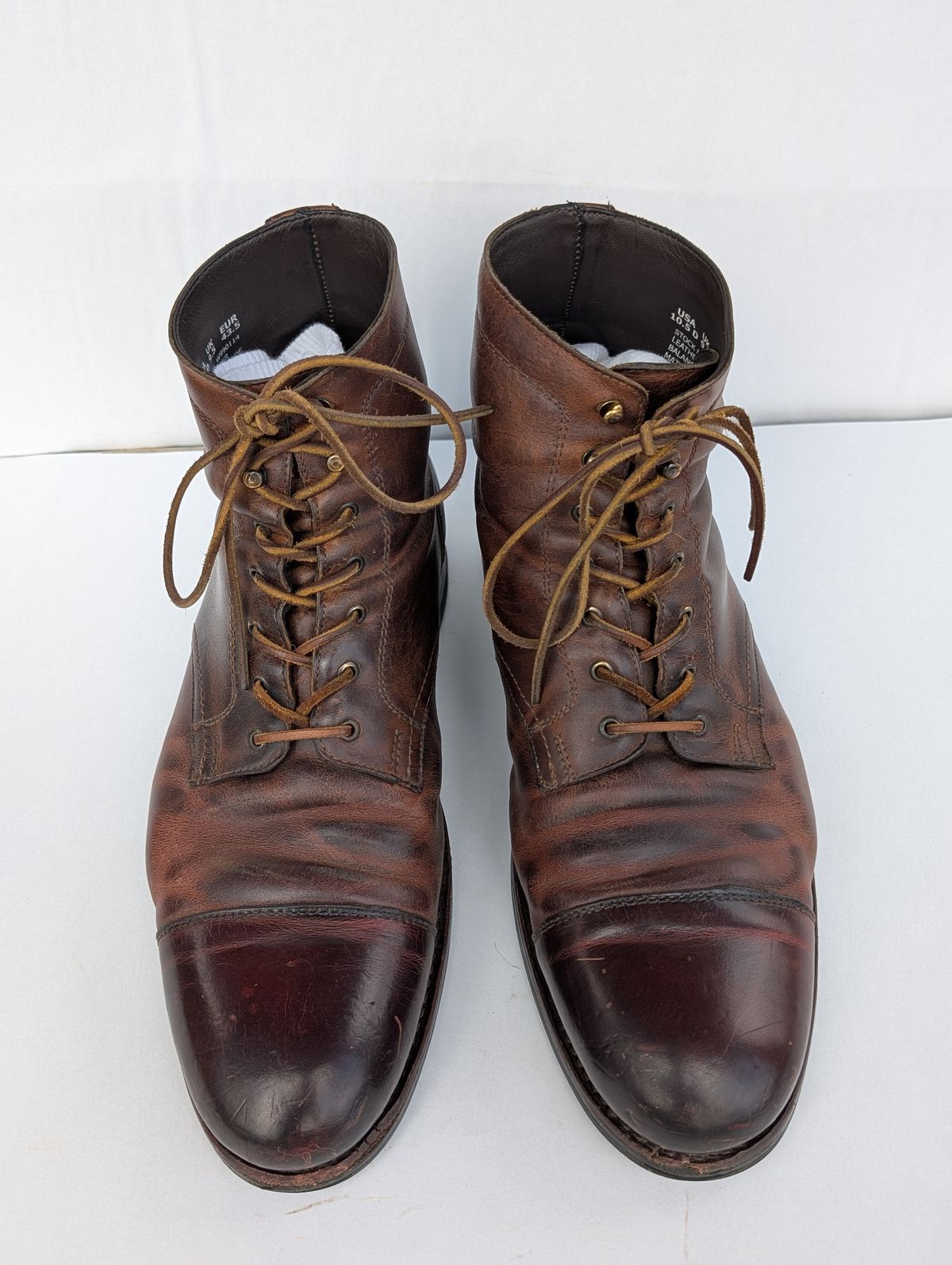 Photo by Genghis_Khant on March 4, 2026 of the Wolverine BLVD Cap Toe in Unknown Leather.