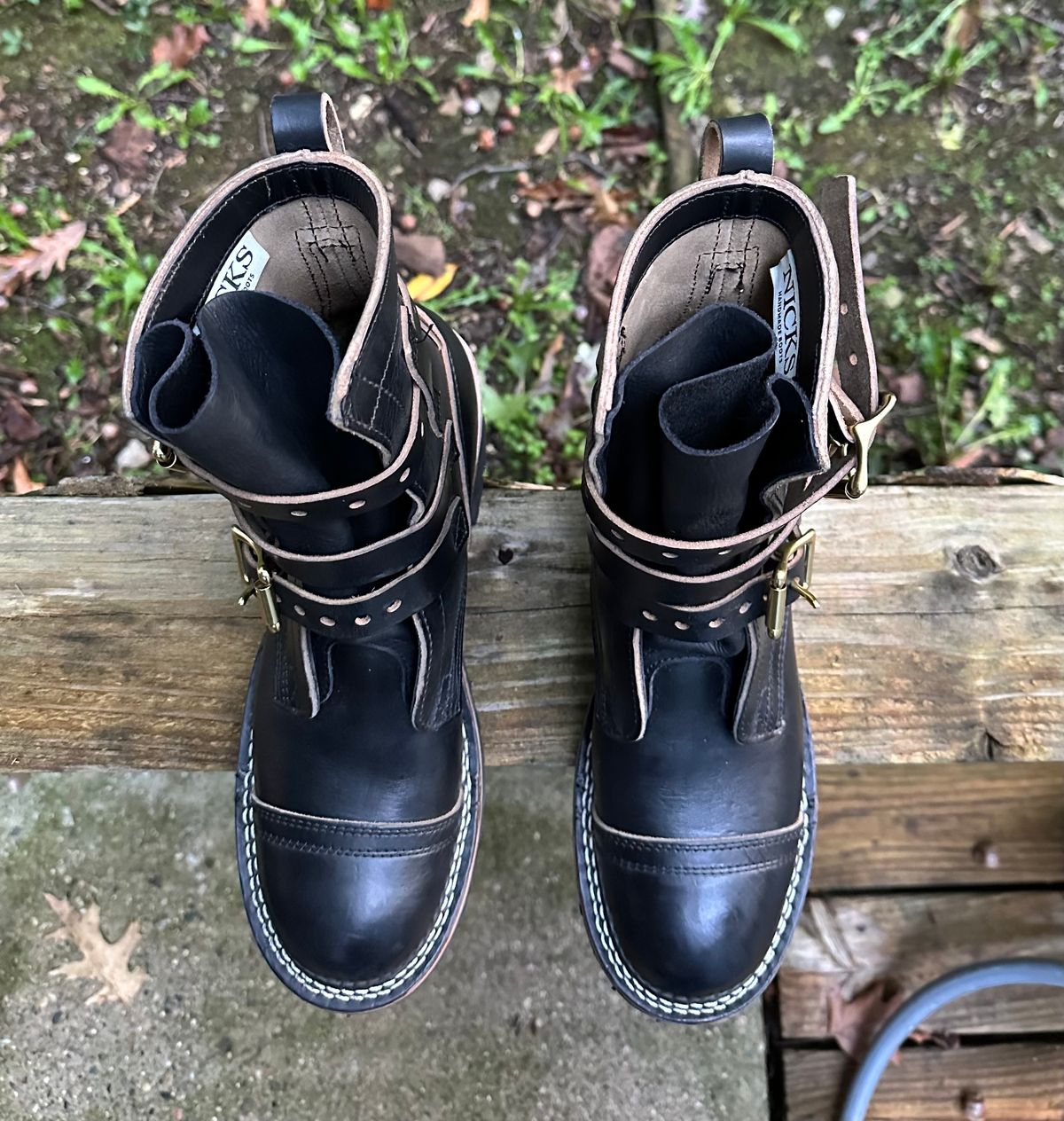 Photo by Sir_Diggins on October 1, 2024 of the Nicks Heritage TankerPro in Horween Black Chromexcel.