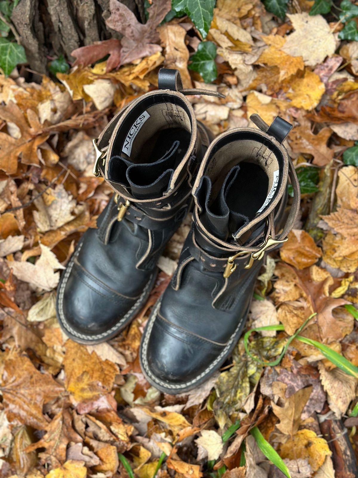 Photo by Sir_Diggins on November 4, 2024 of the Nicks Heritage TankerPro in Horween Black Chromexcel.