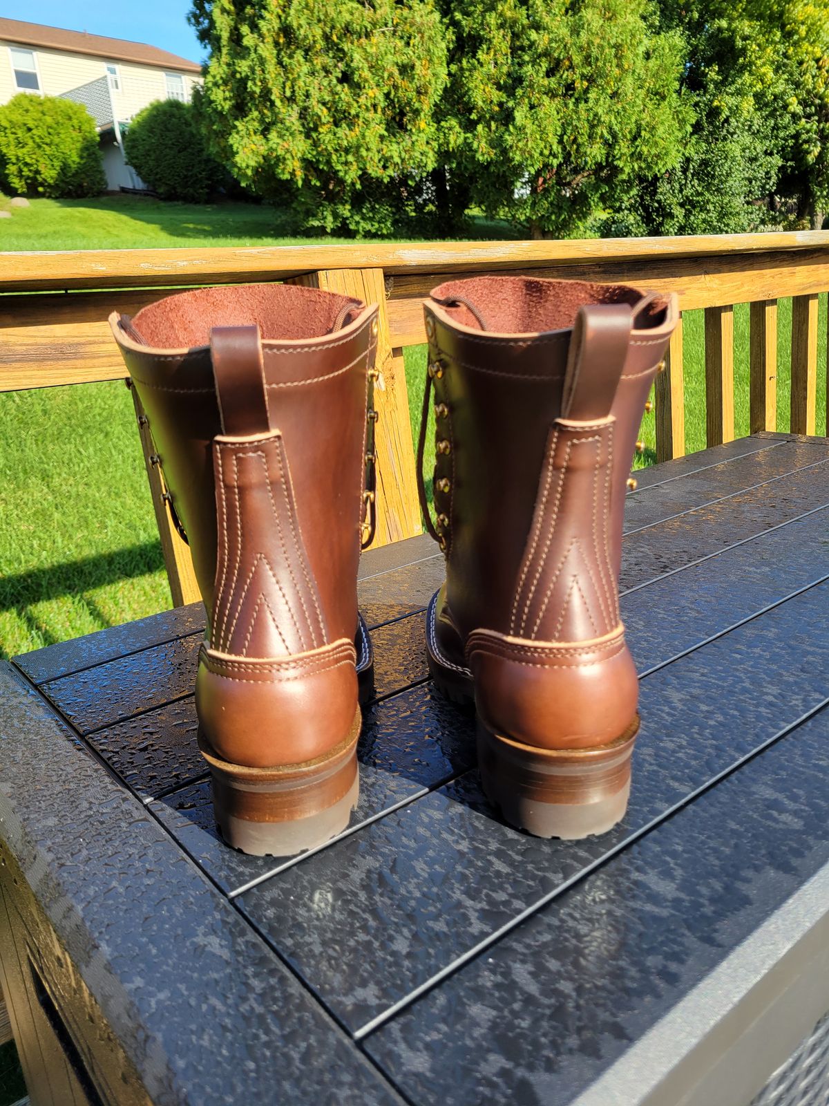 Photo by DJT3412 on October 4, 2024 of the Nicks Urban Logger in Horween Brown Chromexcel.