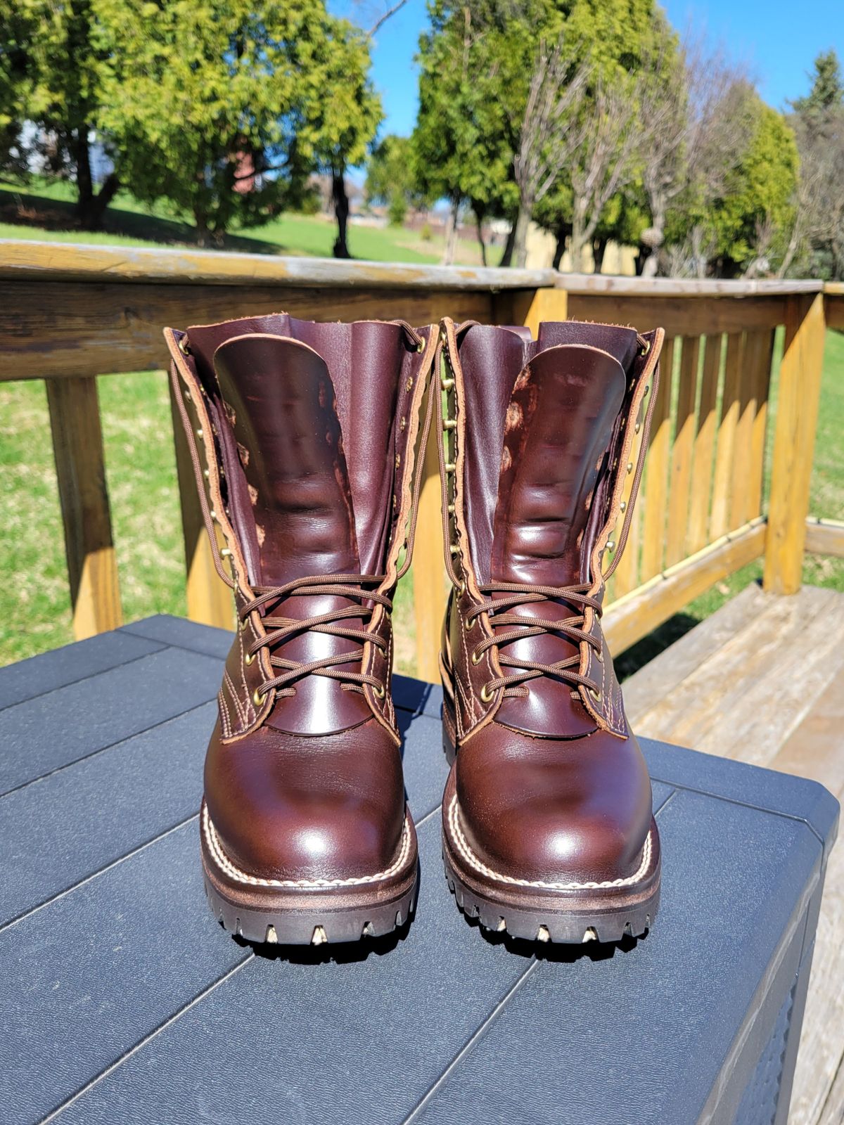 Photo by DJT3412 on April 1, 2025 of the Nicks Urban Logger in Horween Brown Chromexcel.