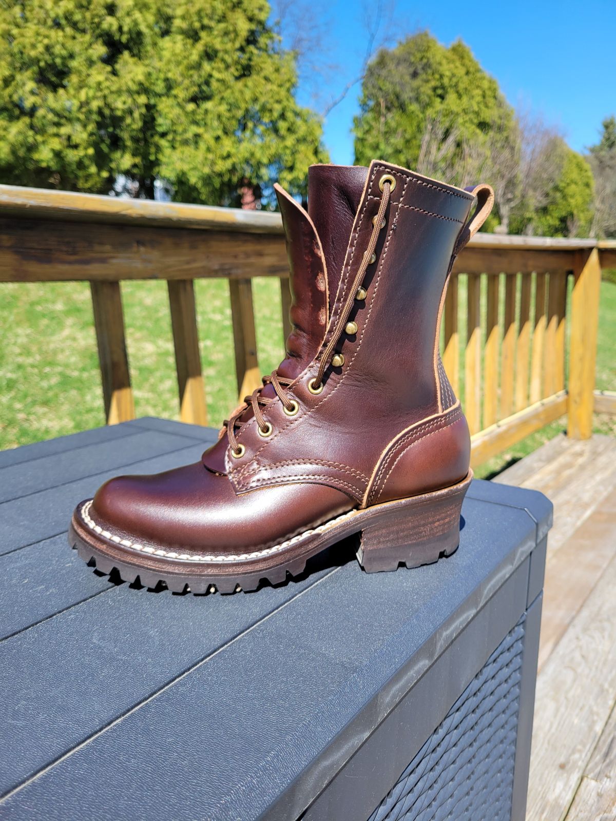 Photo by DJT3412 on April 1, 2025 of the Nicks Urban Logger in Horween Brown Chromexcel.