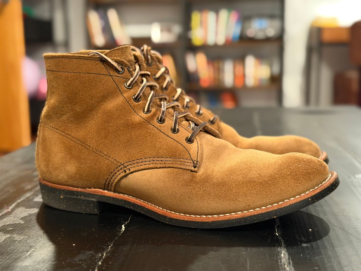 Photo by beerdlife on June 5, 2026 of the Red Wing Merchant in S.B. Foot Olive Mohave Roughout.
