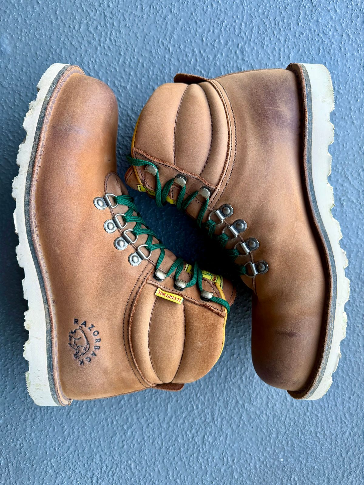 Photo by beerdlife on March 5, 2026 of the Jim Green Razorback in Fudge Crazy Horse.