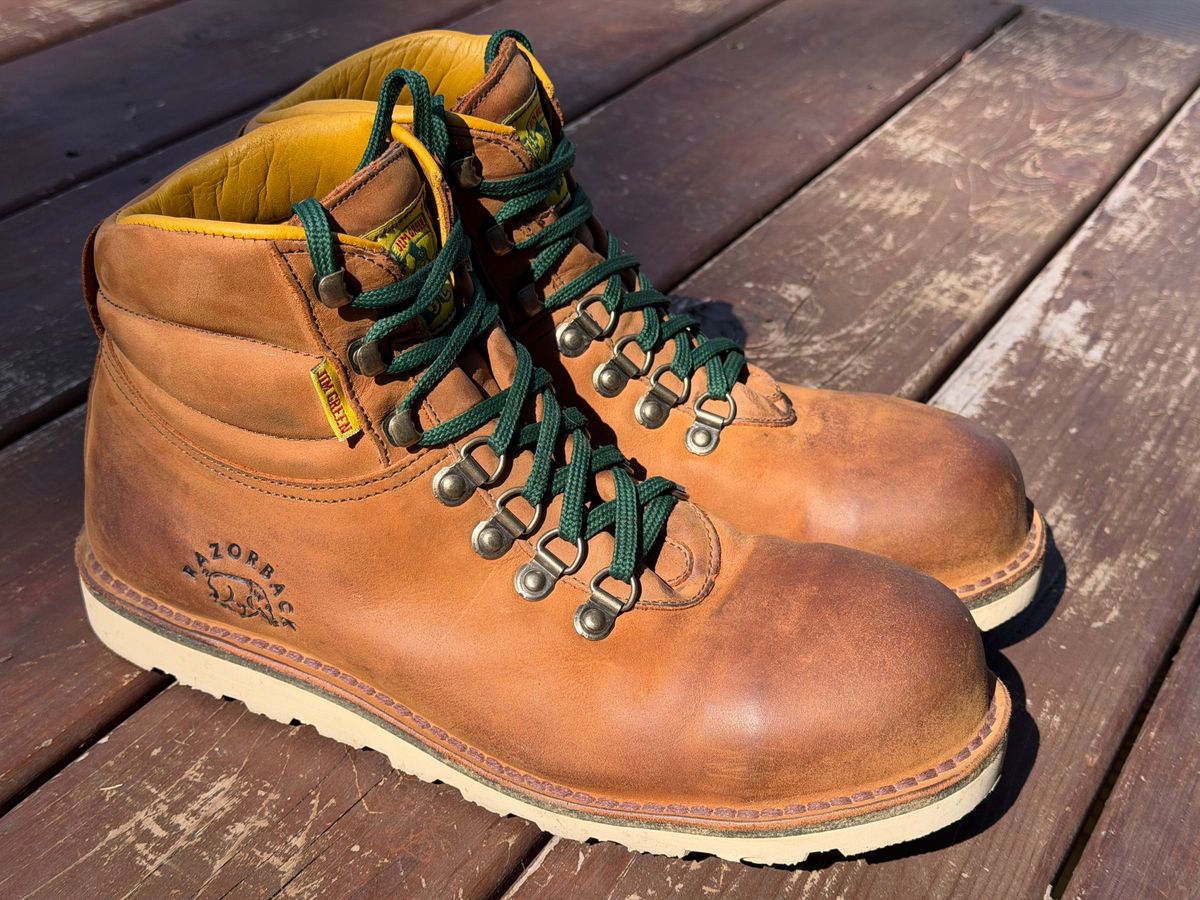 Photo by beerdlife on March 19, 2026 of the Jim Green Razorback in Fudge Crazy Horse.