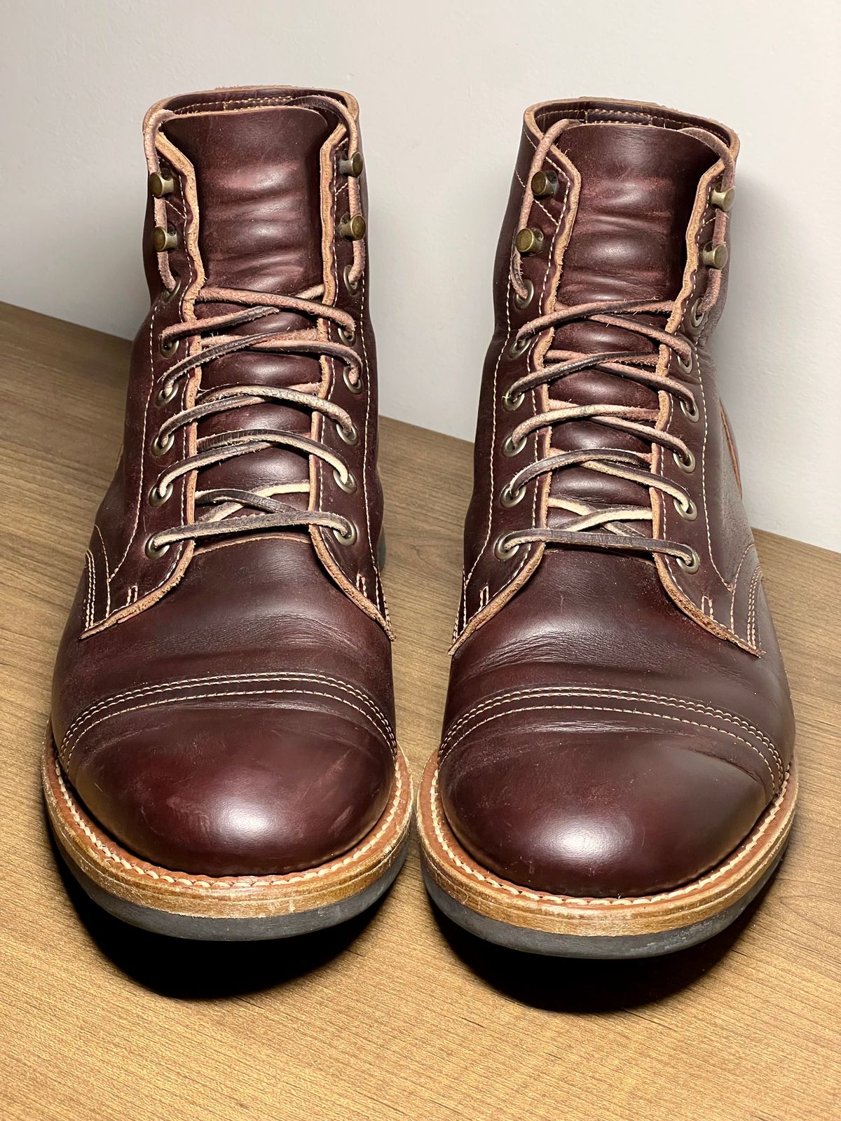 Photo by beerdlife on January 15, 2026 of the Truman Cap Toe Boot in Seidel Oxblood Double Shot.