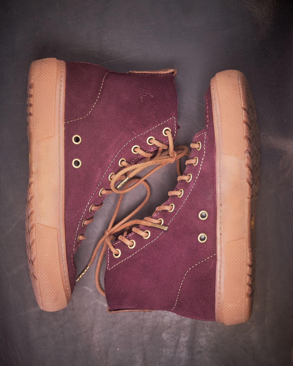 Photo by Christina080783 on December 6, 2025 of the BHHB RailTown Sneaker boot in Cf Stead Janus Calf Purple.