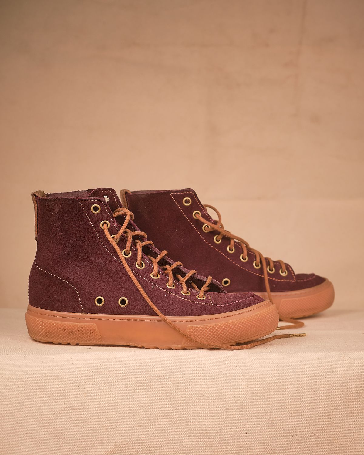 Photo by Christina080783 on January 5, 2026 of the BHHB RailTown Sneaker boot in Cf Stead Janus Calf Purple.