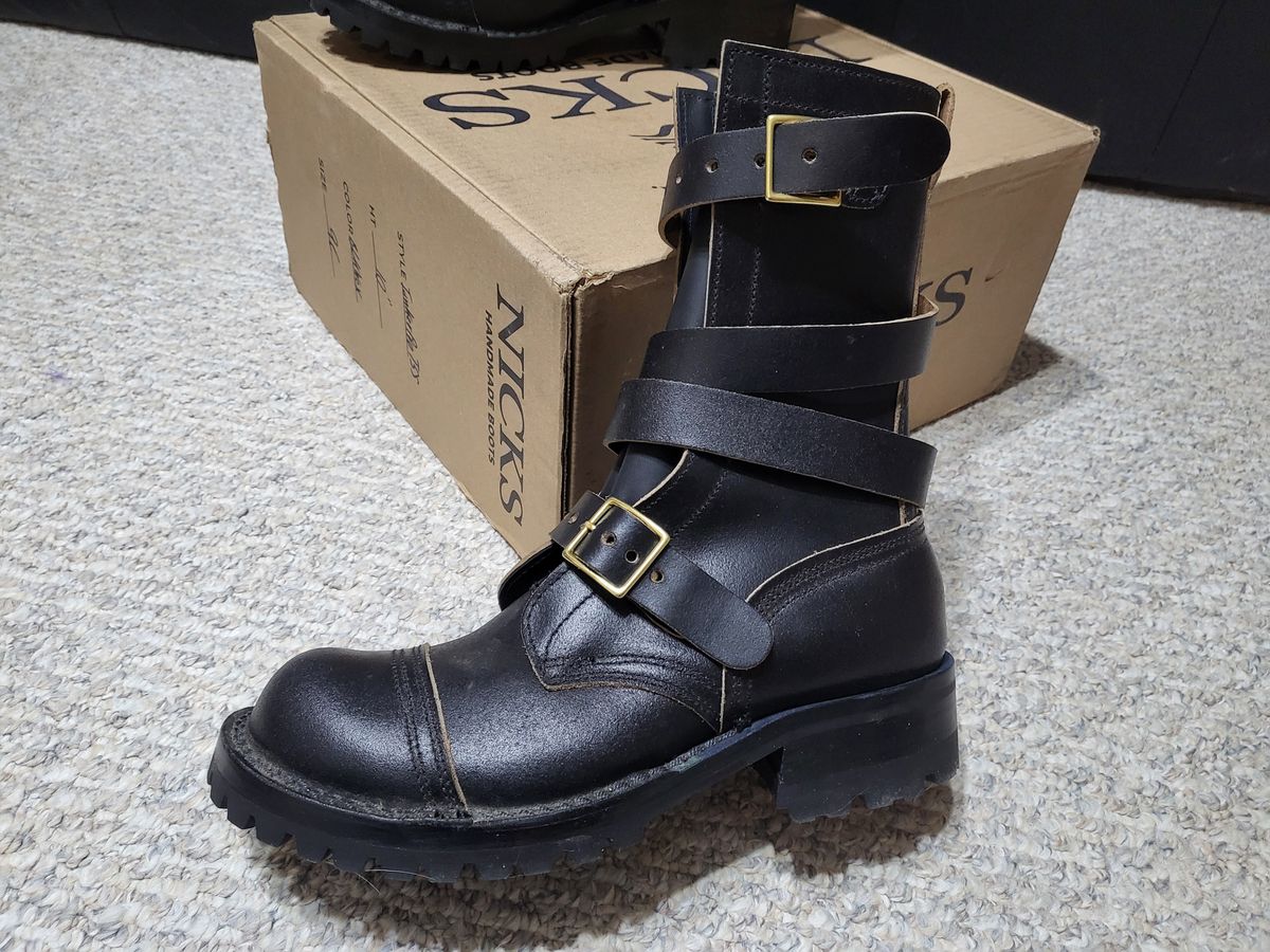 Photo by osk19 on January 2, 2025 of the Nicks TankerPro in Horween Black Waxed Flesh.