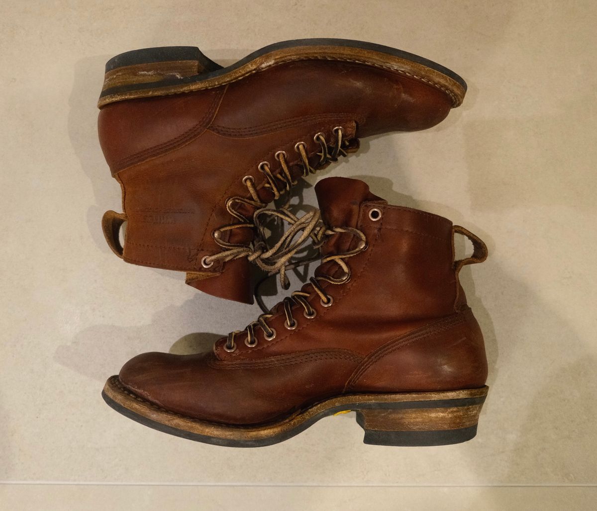 Photo by corbusier on January 5, 2026 of the White's C350 Cutter in Seidel British Tan Double Shot.