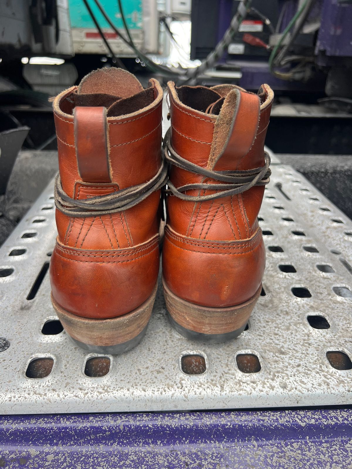 Photo by NyNole on January 5, 2026 of the Nicks Robert in Wickett & Craig Tan Oiled Latigo.