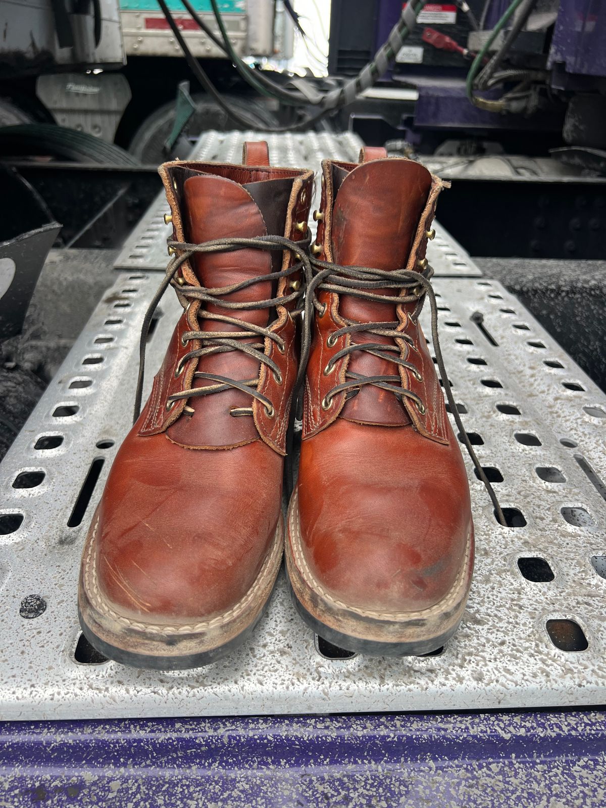 Photo by NyNole on January 5, 2026 of the Nicks Robert in Wickett & Craig Tan Oiled Latigo.