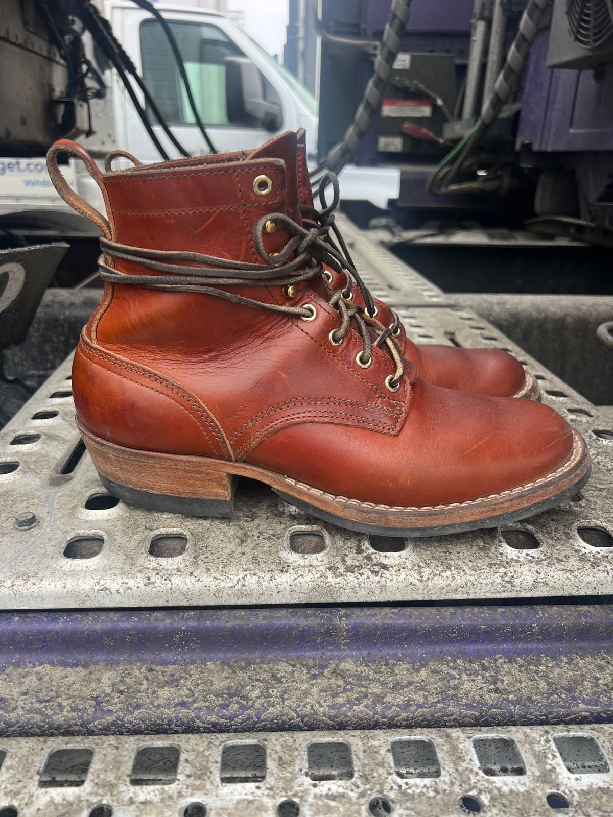 Photo by NyNole on February 5, 2026 of the Nicks Robert in Wickett & Craig Tan Oiled Latigo.