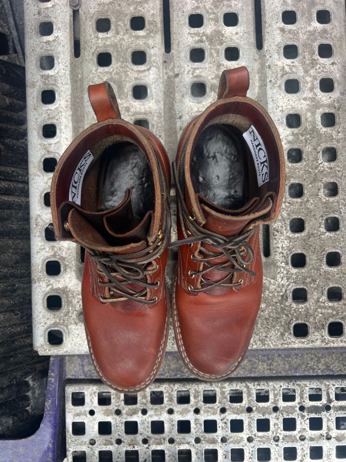 Photo by NyNole on February 5, 2026 of the Nicks Robert in Wickett & Craig Tan Oiled Latigo.