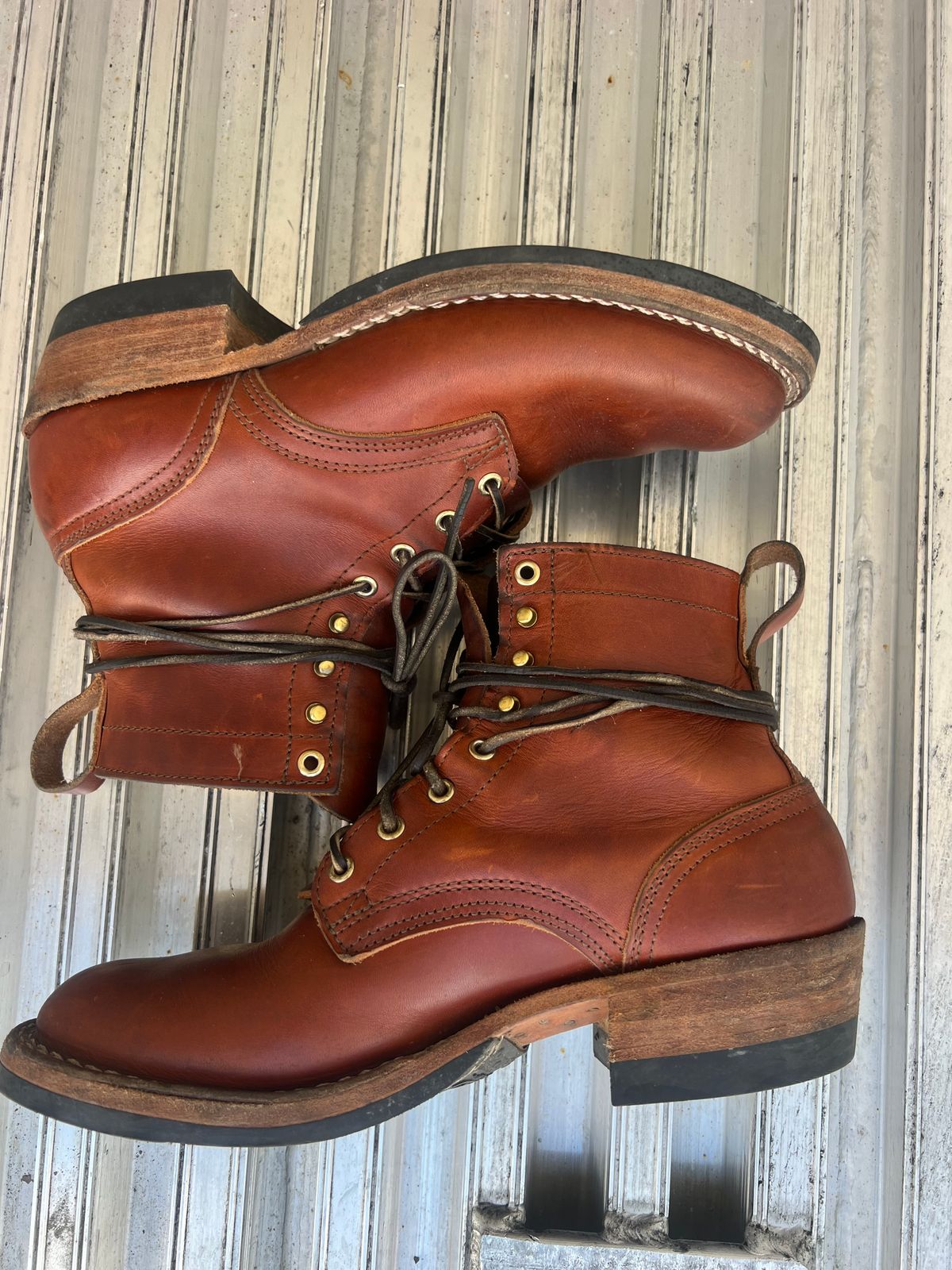 Photo by NyNole on March 1, 2026 of the Nicks Robert in Wickett & Craig Tan Oiled Latigo.