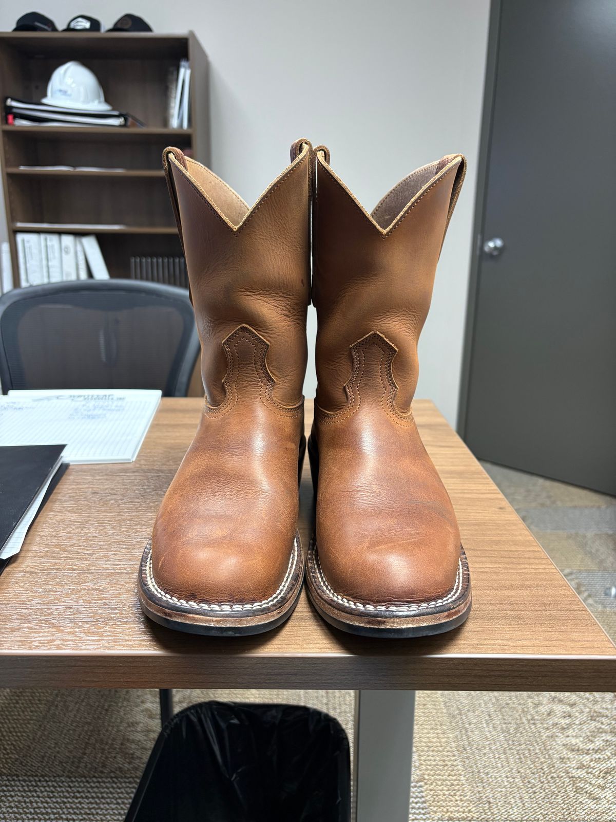 Photo by AllTheLeather_69 on March 24, 2026 of the Nicks Handmade Boots Palouse in 1964 Monarch.