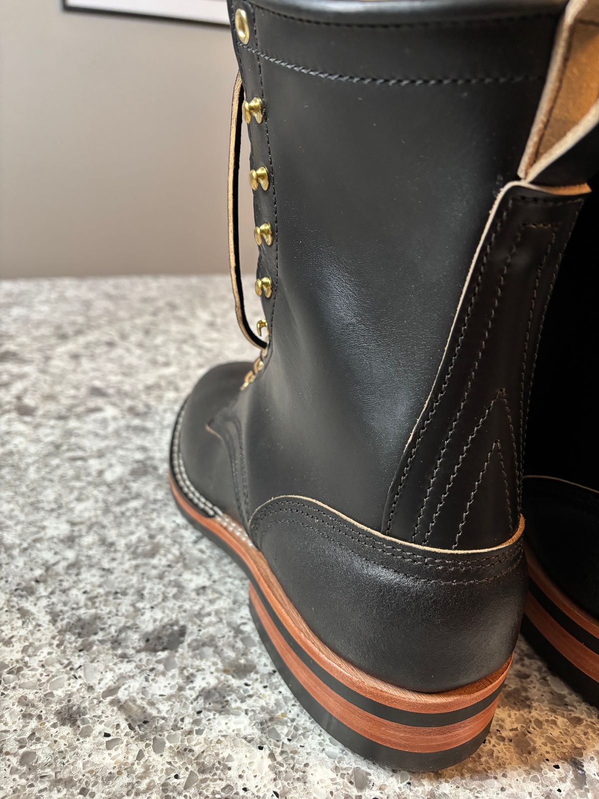 Photo by AllTheLeather_69 on November 15, 2024 of the Nicks MTO in Horween Black Waxed Flesh & Horween Black Chromexcel.