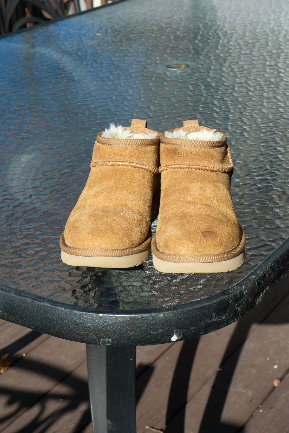 Photo by Barbaq on March 4, 2026 of the Ugg Classic Ultra Mini in Chestnut Sheepskin.